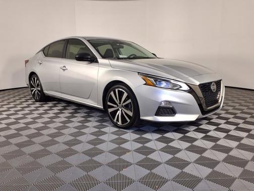 2020 Nissan Altima 2.5 SR
