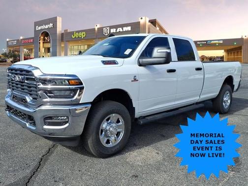 Bright White Clearcoat 2026 RAM 2500 Tradesman