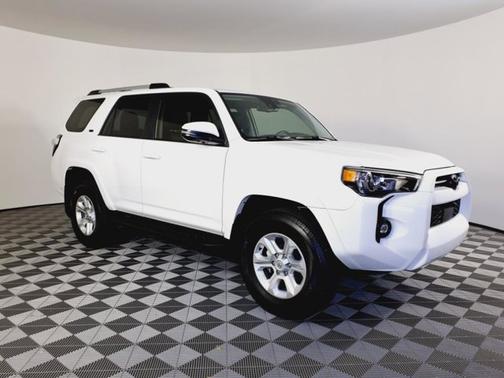 2024 Toyota 4Runner SR5 Premium