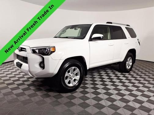 2022 Toyota 4Runner SR5