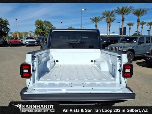 2026 Jeep Gladiator Willys