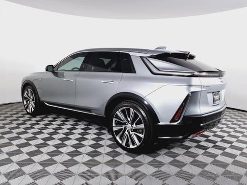 2024 Cadillac LYRIQ Luxury