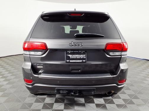 Granite Crystal Metallic Clearcoat 2021 Jeep Grand Cherokee 80th Anniversary