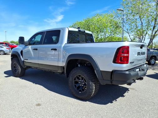 Silver Zynith 2026 RAM 1500 RHO