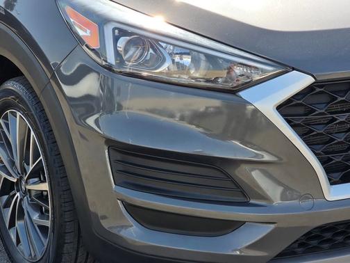 2021 Hyundai TUCSON SEL