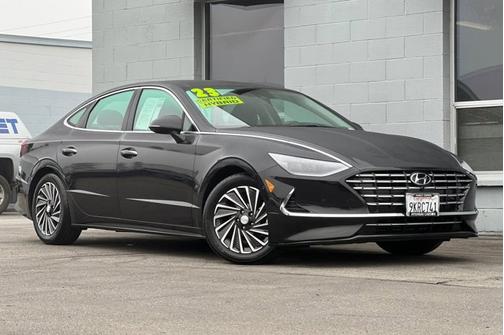 2023 Hyundai SONATA Hybrid Limited