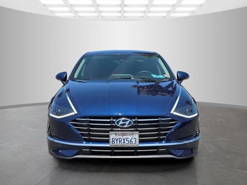2022 Hyundai SONATA SE