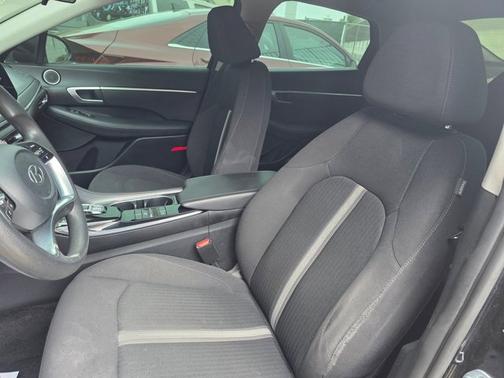 2020 Hyundai SONATA Hybrid Blue