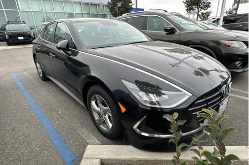 2020 Hyundai SONATA SE