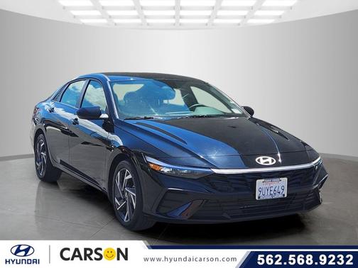 Black 2025 Hyundai ELANTRA SEL Sport