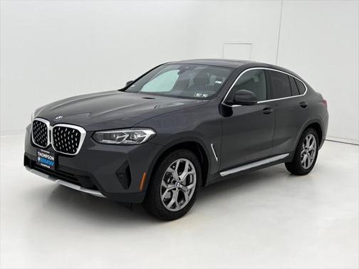 2022 BMW X4 xDrive30i