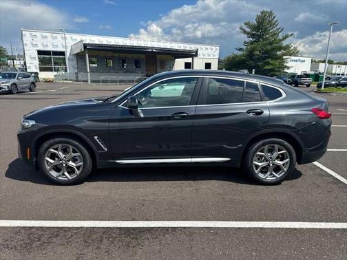 2022 BMW X4 xDrive30i