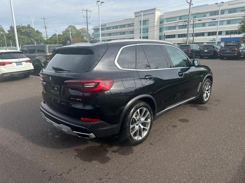 2022 BMW X5 PHEV xDrive45e