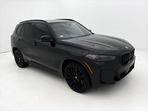 2025 BMW X5 M60i