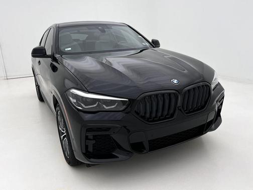 2023 BMW X6 xDrive40i