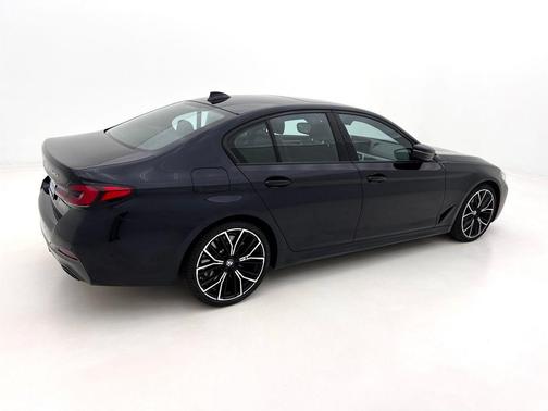 2022 BMW 540 i xDrive