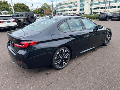 2022 BMW 540 i xDrive