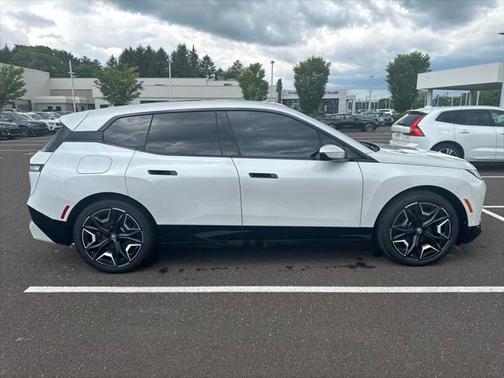 2023 BMW iX xDrive50