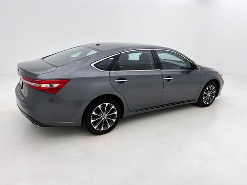 2016 Toyota Avalon XLE Premium