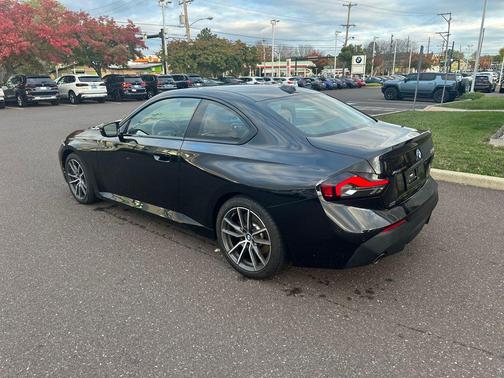 2023 BMW 230 i xDrive