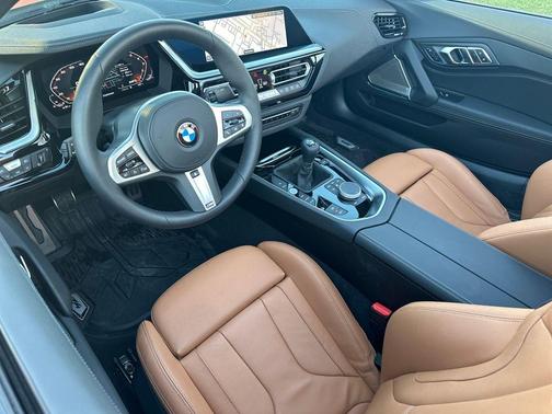 2025 BMW Z4 M40i