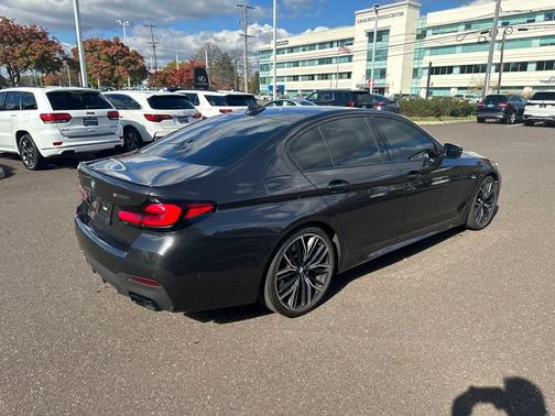 2023 BMW M550 i Xdrive