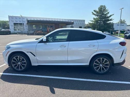 2023 BMW X6 xDrive40i