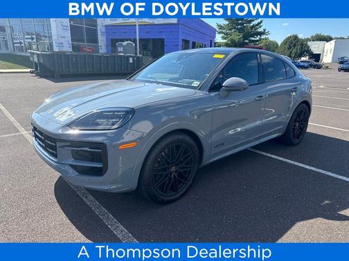 2025 Porsche Cayenne GTS