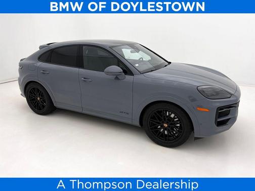 2025 Porsche Cayenne GTS
