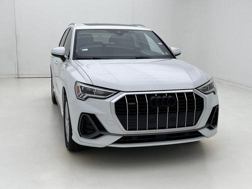 2020 Audi Q3 45 S line Premium Plus