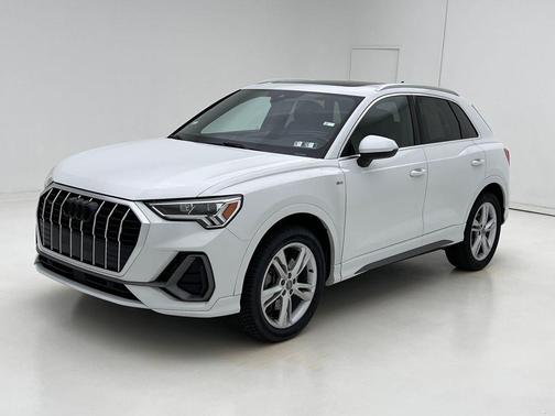 2020 Audi Q3 45 S line Premium Plus
