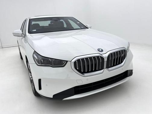 2025 BMW i5 xDrive40