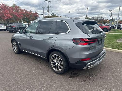 2025 BMW X5 xDrive40i