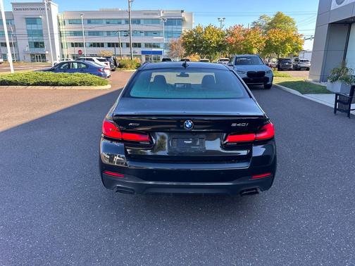 2023 BMW 540 i xDrive