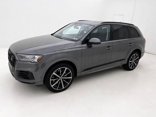 2023 Audi Q7 55 Premium Plus