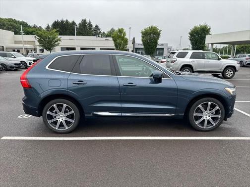 2021 Volvo XC60 T5 Inscription