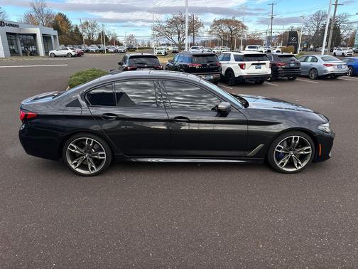 2023 BMW M550 i Xdrive