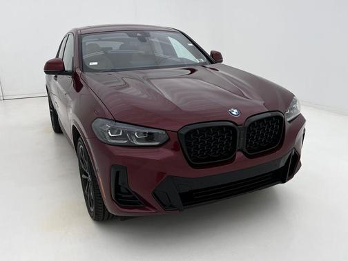 2023 BMW X4 xDrive30i