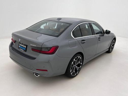 2026 BMW 330 i xDrive