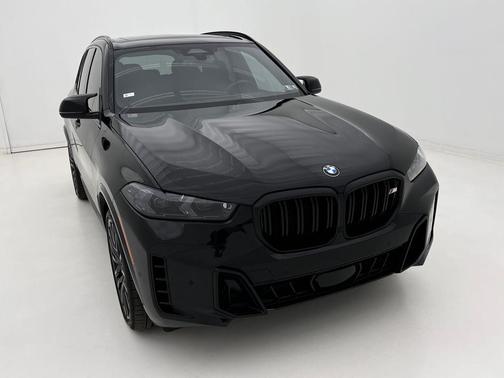 2025 BMW X5 M60i