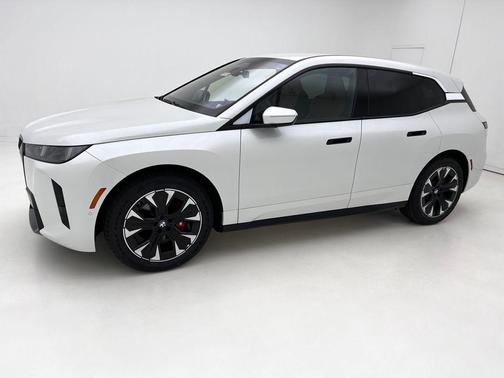 2026 BMW iX xDrive45