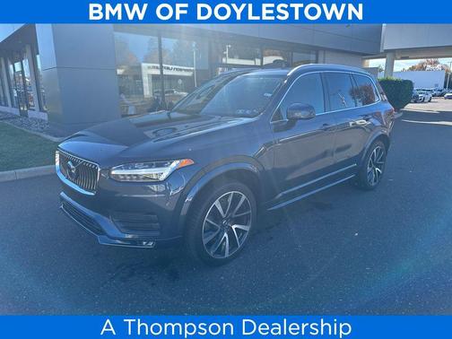 2020 Volvo XC90 T6 Momentum