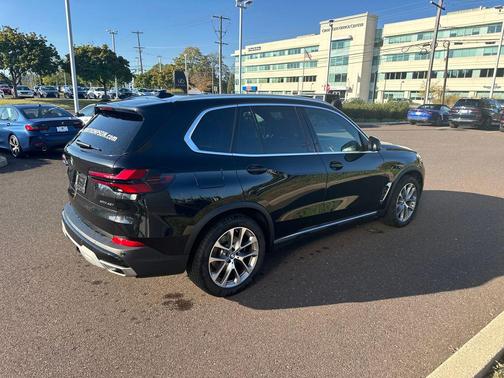 2025 BMW X5 xDrive40i