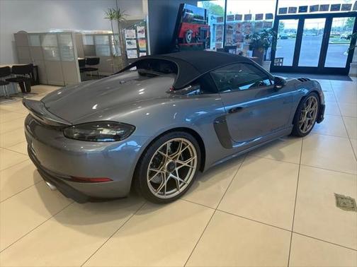 2024 Porsche 718 Spyder RS