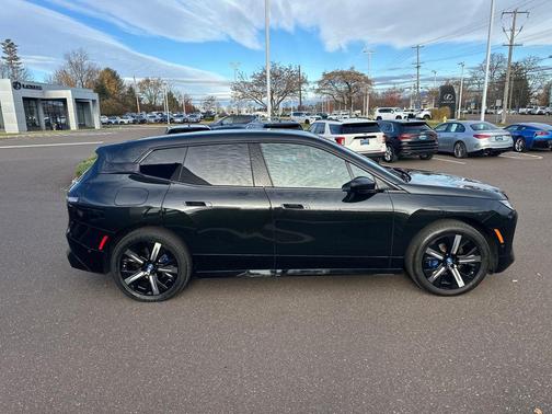 2024 BMW iX xDrive50