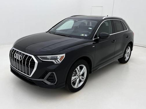 2024 Audi Q3 45 S line Premium Plus