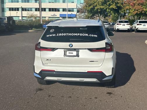 2025 BMW X1 xDrive28i
