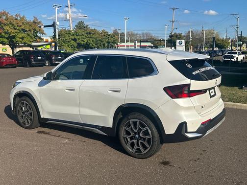 2025 BMW X1 xDrive28i