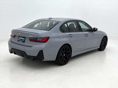 2025 BMW 330 i xDrive