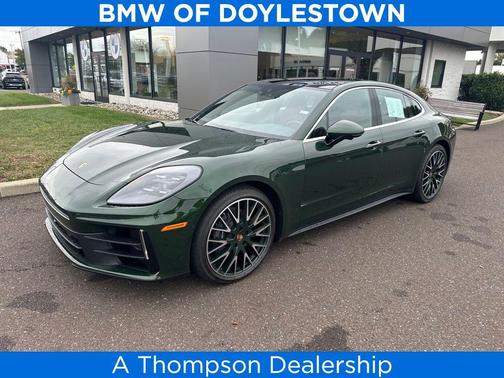 2025 Porsche Panamera 4